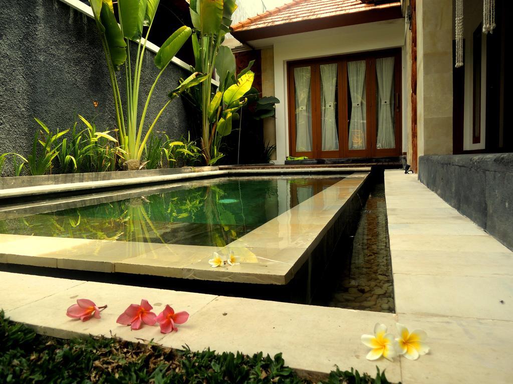 Jayastuti House Villa Ubud  Room photo